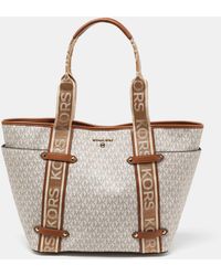 Michael Kors - Off/tan Signature Coated Canvas And Leather Large Maeve Shopper Tote - Lyst