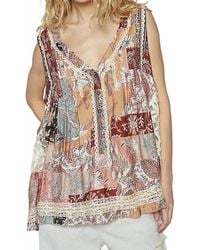Pol - V-Neck Floral Lace Top - Lyst