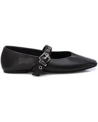 Xti - Pointy Toe Ballerinas - Lyst