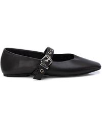 Xti - Pointy Toe Ballerinas - Lyst