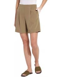Lyssé - Dia Pleated Shorts - Lyst
