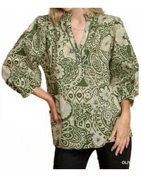 Umgee - Paisley Button Down V Neck Blouse - Lyst
