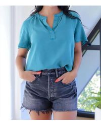 Bella Dahl - Flowy Short Sleeve Pullover Top - Lyst