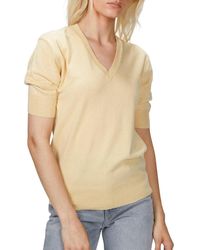 6397 - Elbow V-Neck Top - Lyst