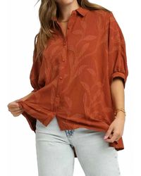 Umgee - Leafy Button Down Blouse - Lyst
