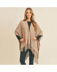 TRUEDAMES - Embossed Pattern Tassel Ruana Poncho - Lyst