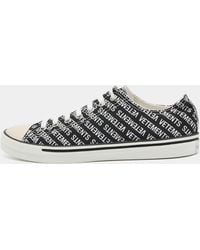 Vetements - Logo Print Canvas Low Top Sneakers - Lyst