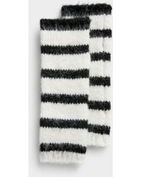 Simon's - Striped Thready Wrist Warmers - Lyst