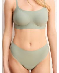 KNIX - No-show Ultra-thin High-cut High-waist Period Panty Absorption: Moderate (women, Green, Large) - Lyst