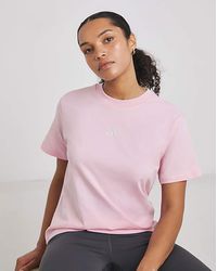 adidas - Essentials Small Logo T-Shirt - Lyst