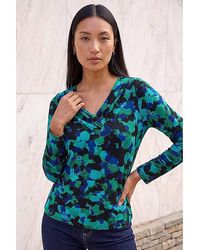 Roman - Roman Printed V-Neck Stretch Top - Lyst