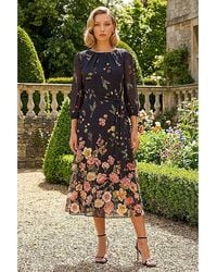 Roman - Roman Border Print Pleated Midi Dress - Lyst