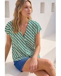 Roman - Roman Wave Stripe Print V-Neck Top - Lyst