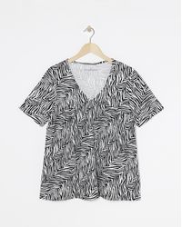 Simply Be - V Neck Floaty Tee - Lyst