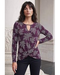 Roman - Roman Leaf Print Twist Front Keyhole Top - Lyst