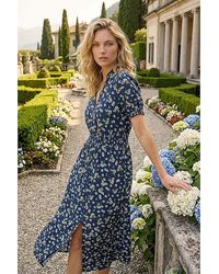 Roman - Roman Ditsy Print V-Neck Midi Dress - Lyst