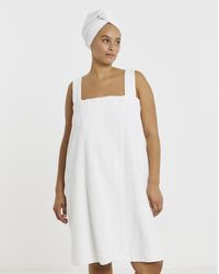 Pretty Secrets - Towelling Shower Wrap & Turban - Lyst