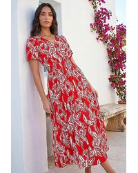 Roman - Roman Leaf Print Shirred Maxi Dress - Lyst