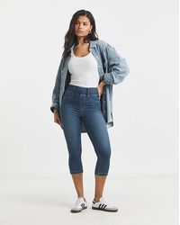 Simply Be - Mid Wash Pull On Capri Jegging - Lyst