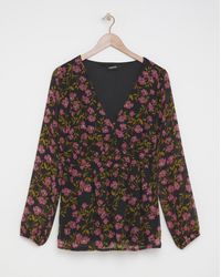 Simply Be - Print V Neck Shirred Blouse - Lyst