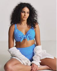 Figleaves - Tie Front Underwired Bikini Top - Lyst