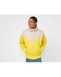 Nike Tokyo Windrunner Jacket in Blue 