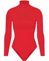 Skims - Essential Mock Neck Long Sleeve Bodysuit - Lyst