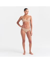 Skims - Fits Everybody Thong - Lyst
