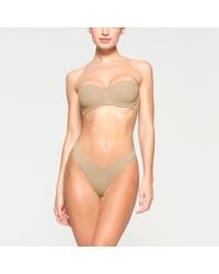Skims - Fits Everybody Strapless Bra - Lyst
