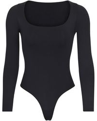 Skims - Essential Long Sleeve Scoop Neck Bodysuit - Lyst