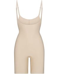 Skims - Butt Enhancing Open Bust Padded Bodysuit - Lyst