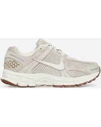 Nike - Wmns Zoom Vomero 5 Sneakers Light Orewood - Lyst