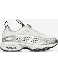 Nike - Women S Air Max Sndr Sneakers White / Black / Metallic Silver - Lyst