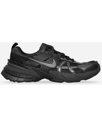 Nike - Wmns V2k Run Sneakers Black / Dark Smoke Grey - Lyst