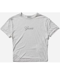 Guess - Classic Logo Baby Tee Alabaster - Lyst