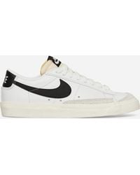 Nike - Wmns Blazer Low 77 Sneakers White / Black - Lyst