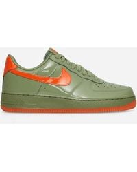 Nike - Air Force 1 07 Premium Sneakers Oil Green / Safety Orange - Lyst