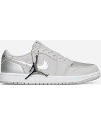 Nike - Air Jordan 1 Retro Low Og Sneakers Neutral Grey / Metallic Silver - Lyst