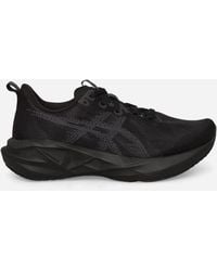 Asics - Novablast 5 Sneakers / Carrier Grey - Lyst