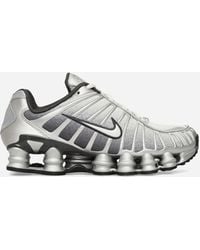 Nike - Shox Tl Sneakers Metallic Silver / Wolf Grey - Lyst