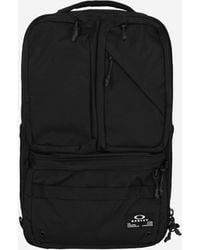 Oakley - F.G.L. Essential Backpack M 8.0 Blackout - Lyst