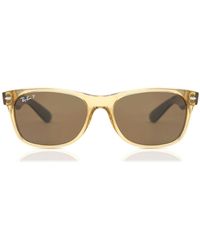 Ray-Ban - Ray-Ban Rb2132 New Wayfarer Polarized 945/57 - Lyst