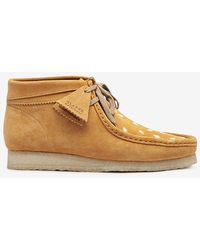 Clarks - Wallabee Boot X Vandy The Pink - Lyst