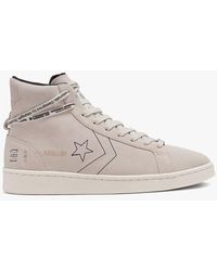 Converse X Roswell Rayguns Pro Leather High Top - Basketball Shoes in White/University Gold