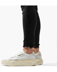 adidas originals hypersleek w