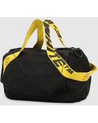 Off-White c/o Virgil Abloh Arrow Tuc Duffle in Black for Men Mens Bags Gym bags and sports bags 