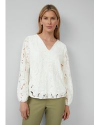 S.oliver - Bluse aus Spitze mit Jerseyfutter und V-Ausschnitt - Lyst