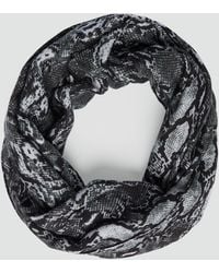S.oliver - Loop-Schal mit All-over-Print in Schlangenoptik - Lyst