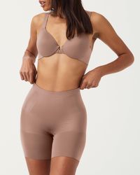 Spanx - Sculpt Oncore Mid-Thigh Shorts - Lyst