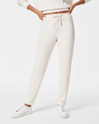 Spanx - Airessentials® Tapered Pant - Lyst